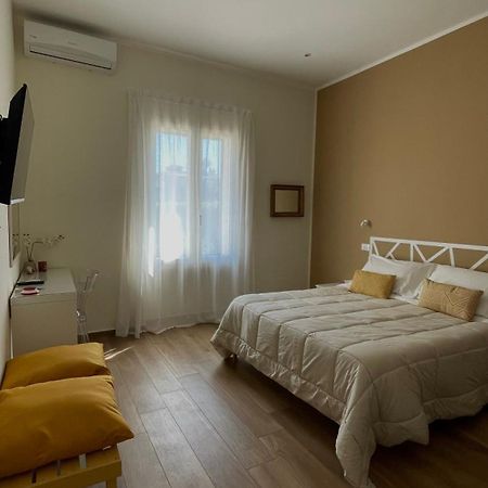 Alemar Bed & Breakfast Mondello Esterno foto